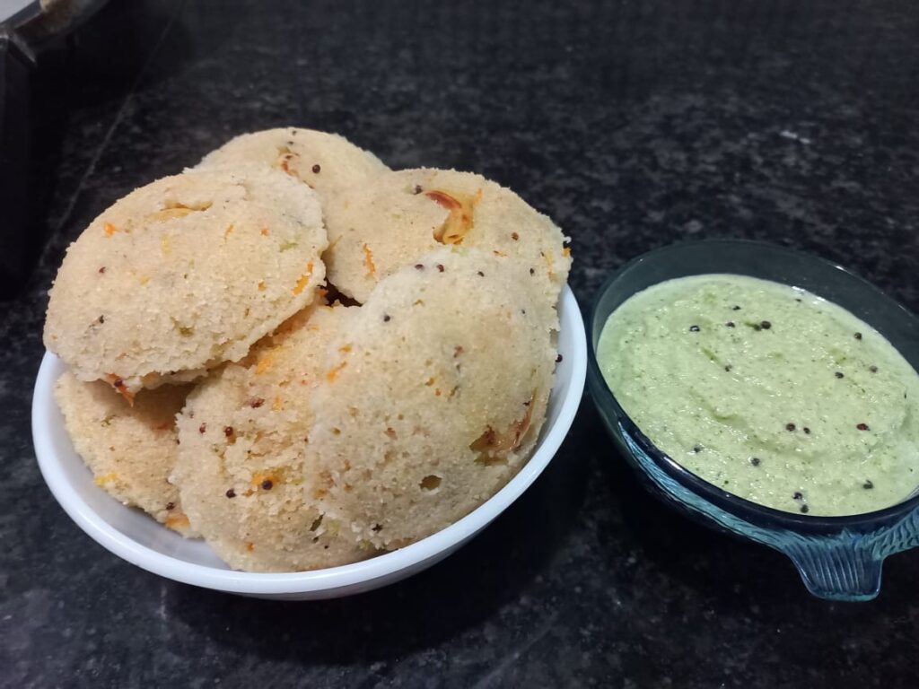 Instant Veg Idli with Nariyal Chatni Best Recipe