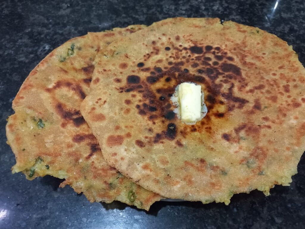 Crispy Chatpata Aloo parantha Best Recipe