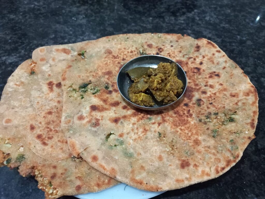 Paushtik karara Gobi Paratha Best Recipe